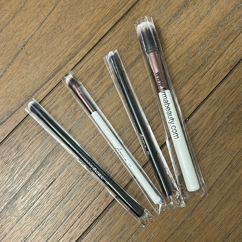 Firma Brush set